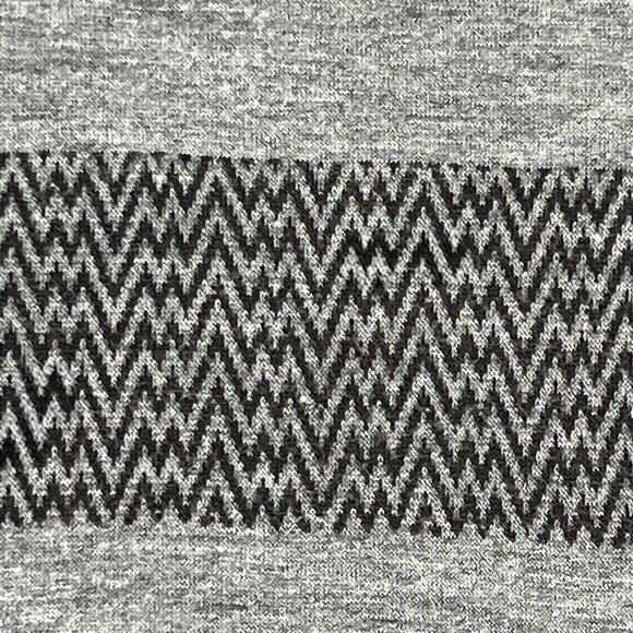 Old Navy Plus Size Crop Top Black Gray Zig Zag Stripes XXL - Picture 4 of 10